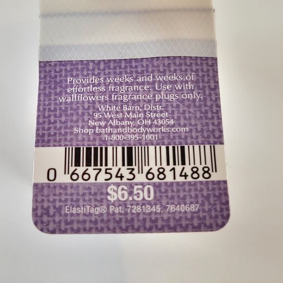 Bath & Body Works Wallflowers Refills Holiday, Frosted Cranberry, Black Cherry - Picture 7 of 10